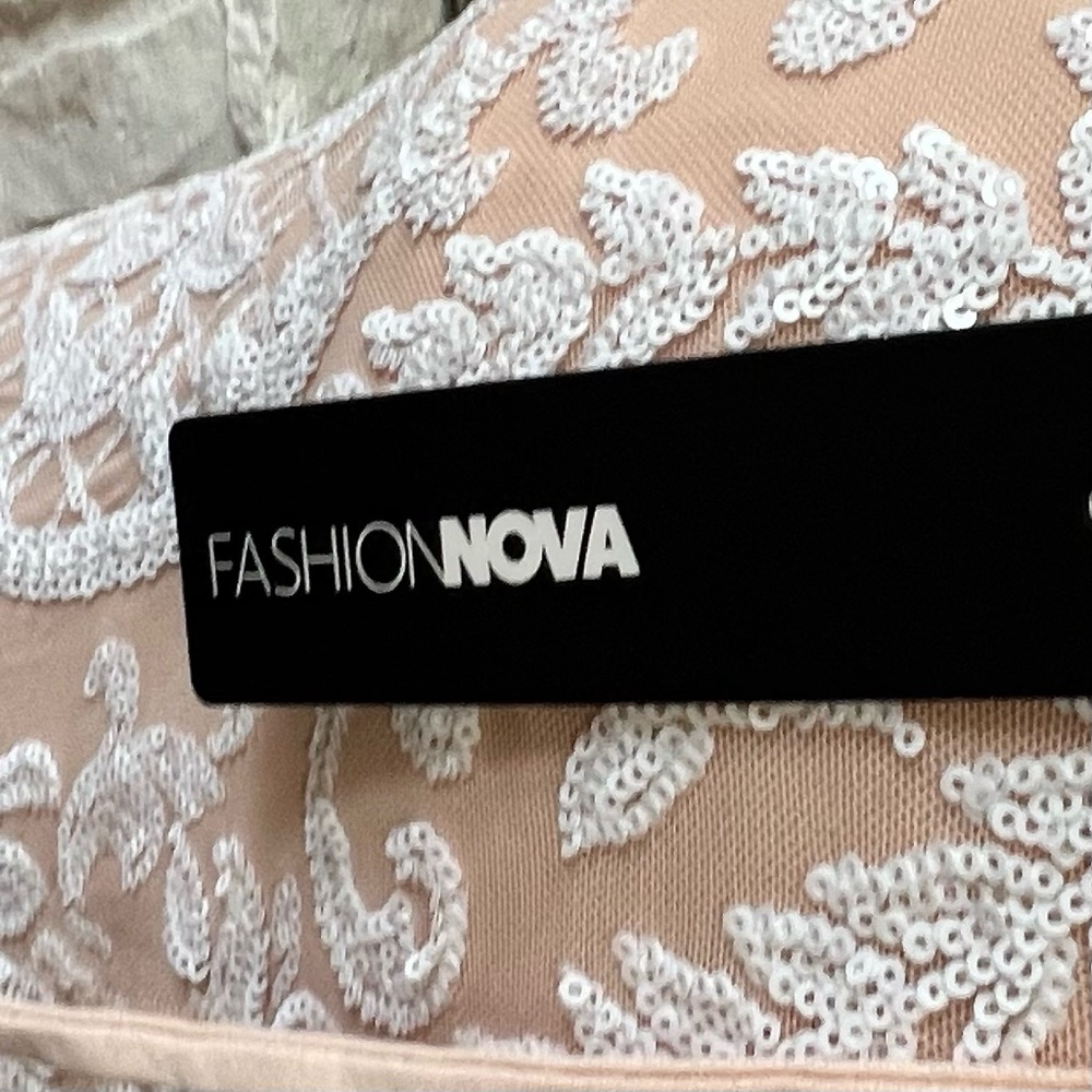 Fashion Nova Sequined Evening Gown Prom Dress Size Small NWT - Picture 11 of 11